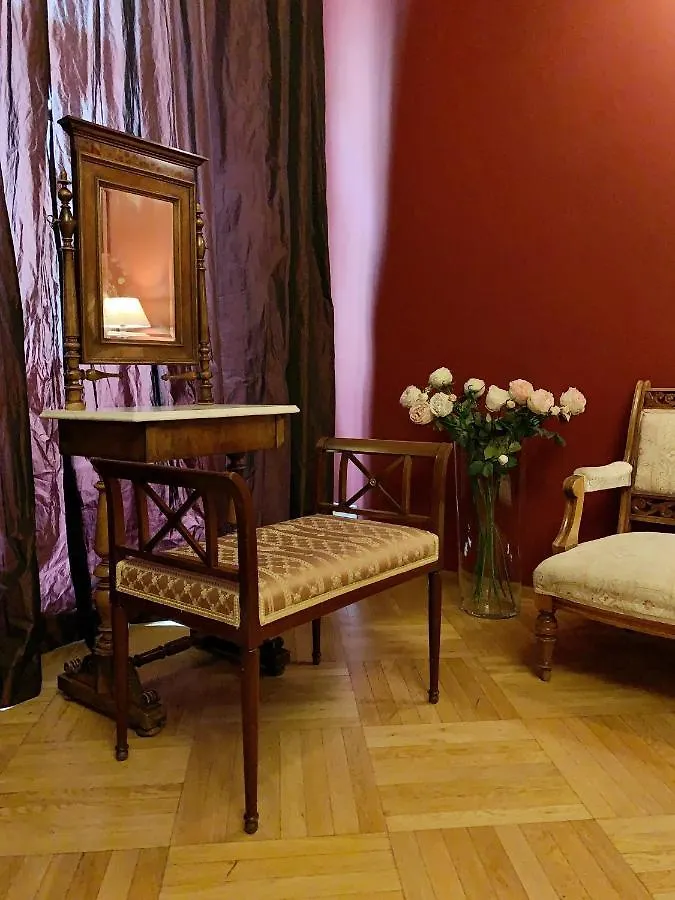 Small Luxury Palace Residence Praha