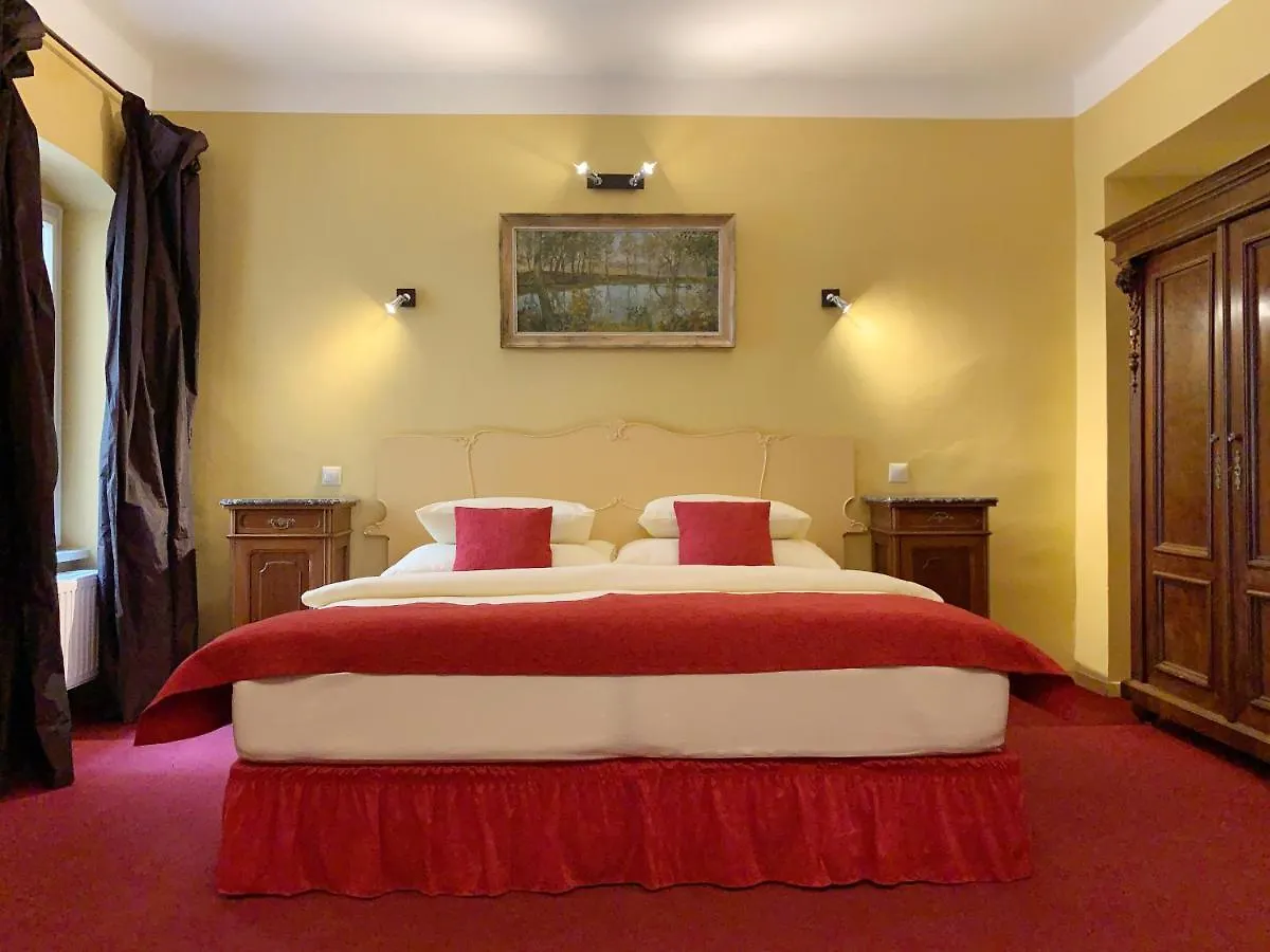 Small Luxury Palace Residence Praha 4*,  Česká republika