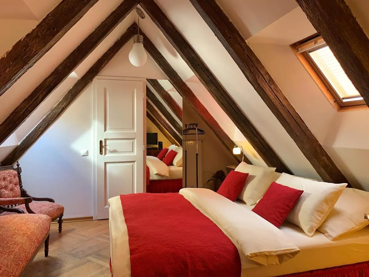 **** Hotel Small Luxury Palace Residence Praga República Checa