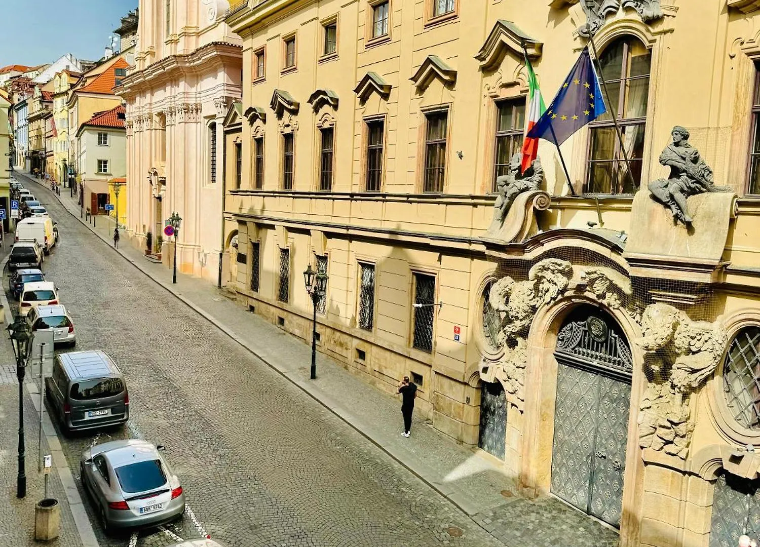 Small Luxury Palace Residence Prague 4*,