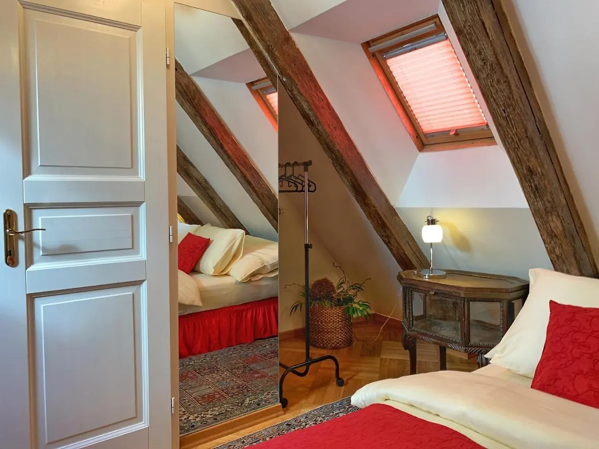 פראג Small Luxury Palace Residence צ'כיה